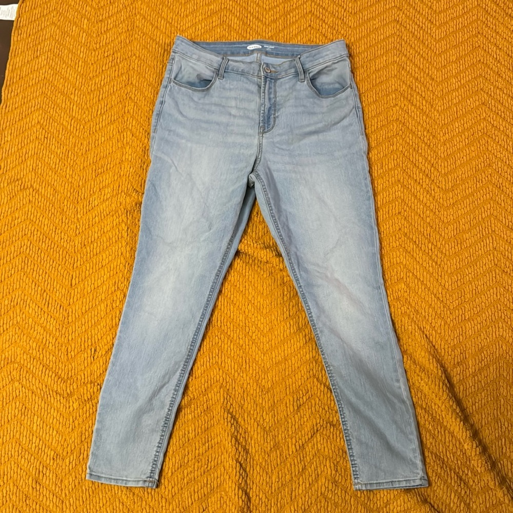 Women’s Old Navy Skinny Jeans